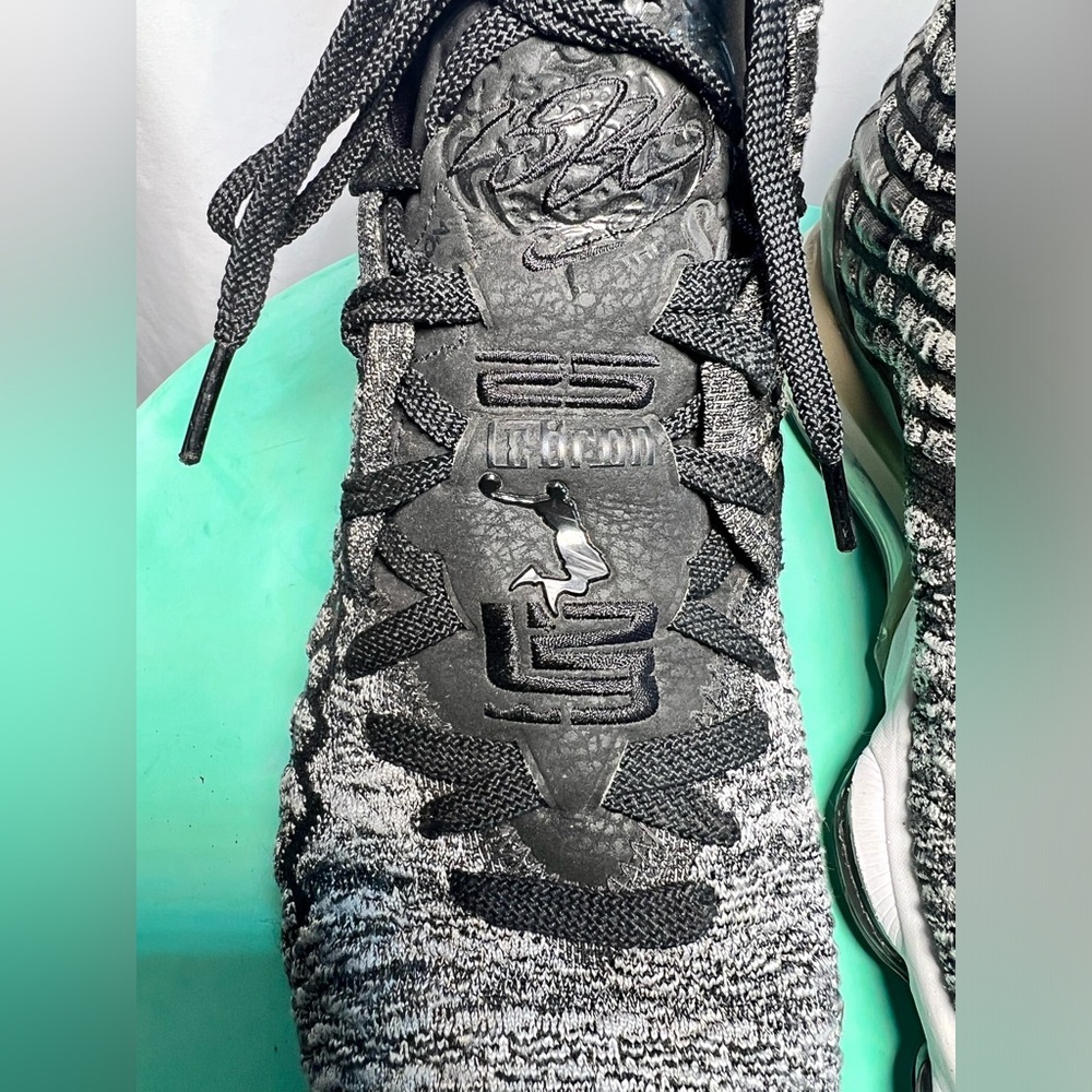 Nike Lebron 17 XVII In The Arena Black White | Men’s 9 - Picture 6 of 14
